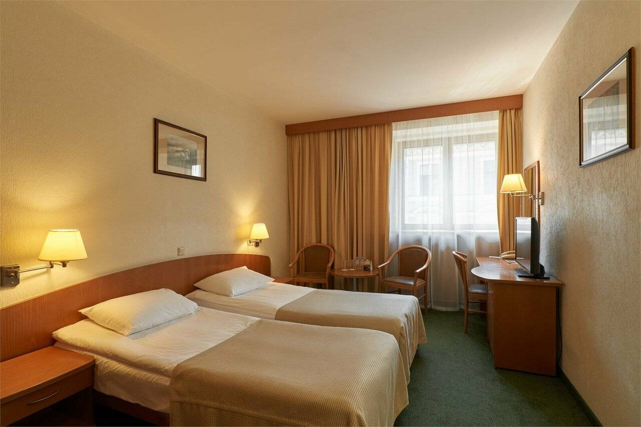 Фотографии номера Стандартный номер в Гостинице Амбассадор Санкт-Петербург