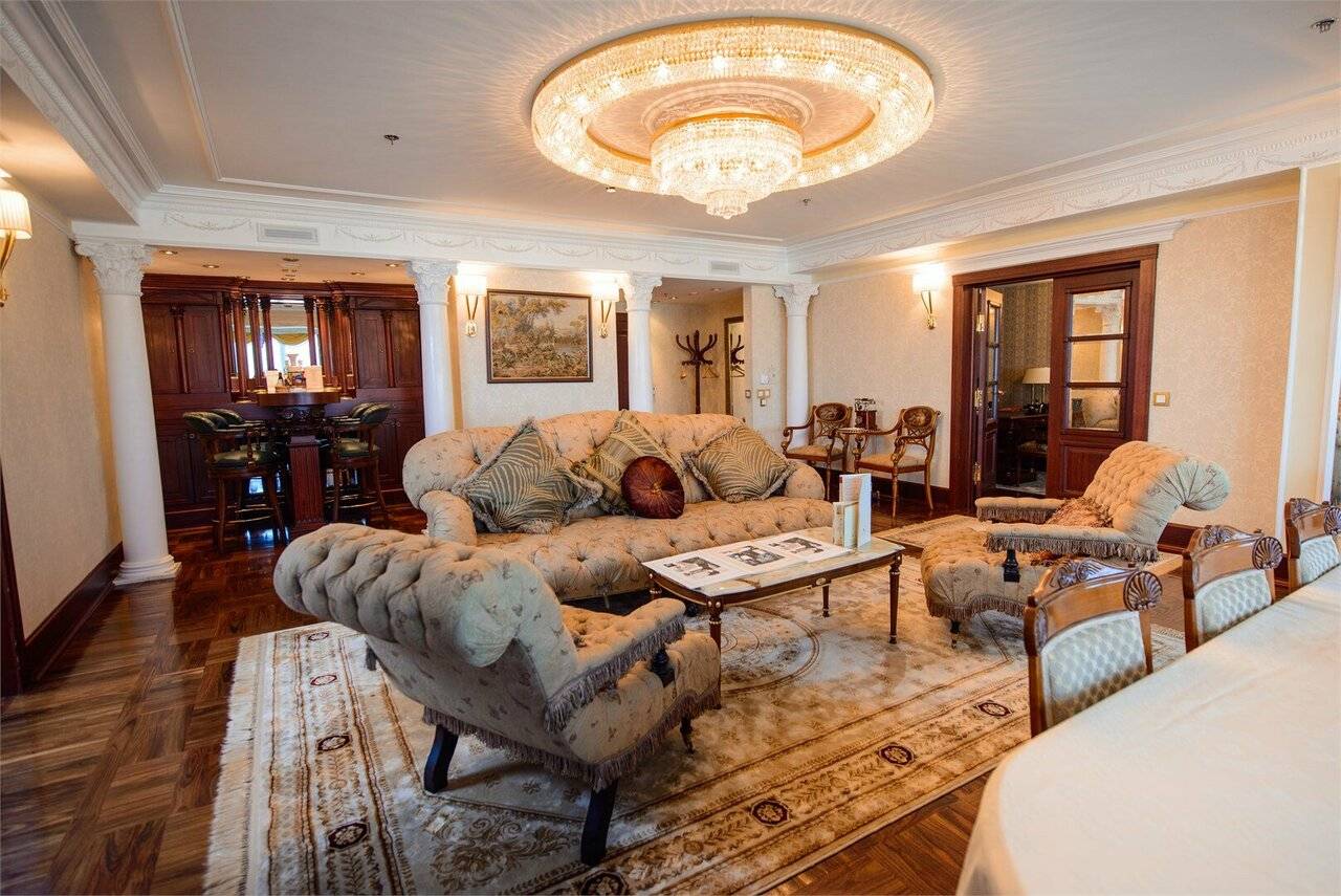 Фотографии номера Президентские апартаменты в Гостинице Амбассадор Санкт-Петербург