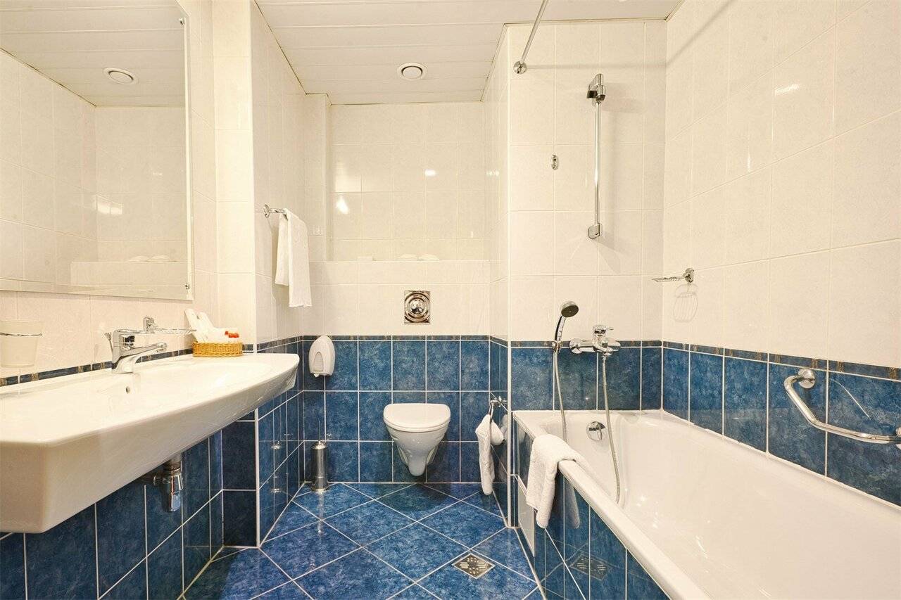 Фотографии номера Стандартный номер в Гостинице Амбассадор Санкт-Петербург