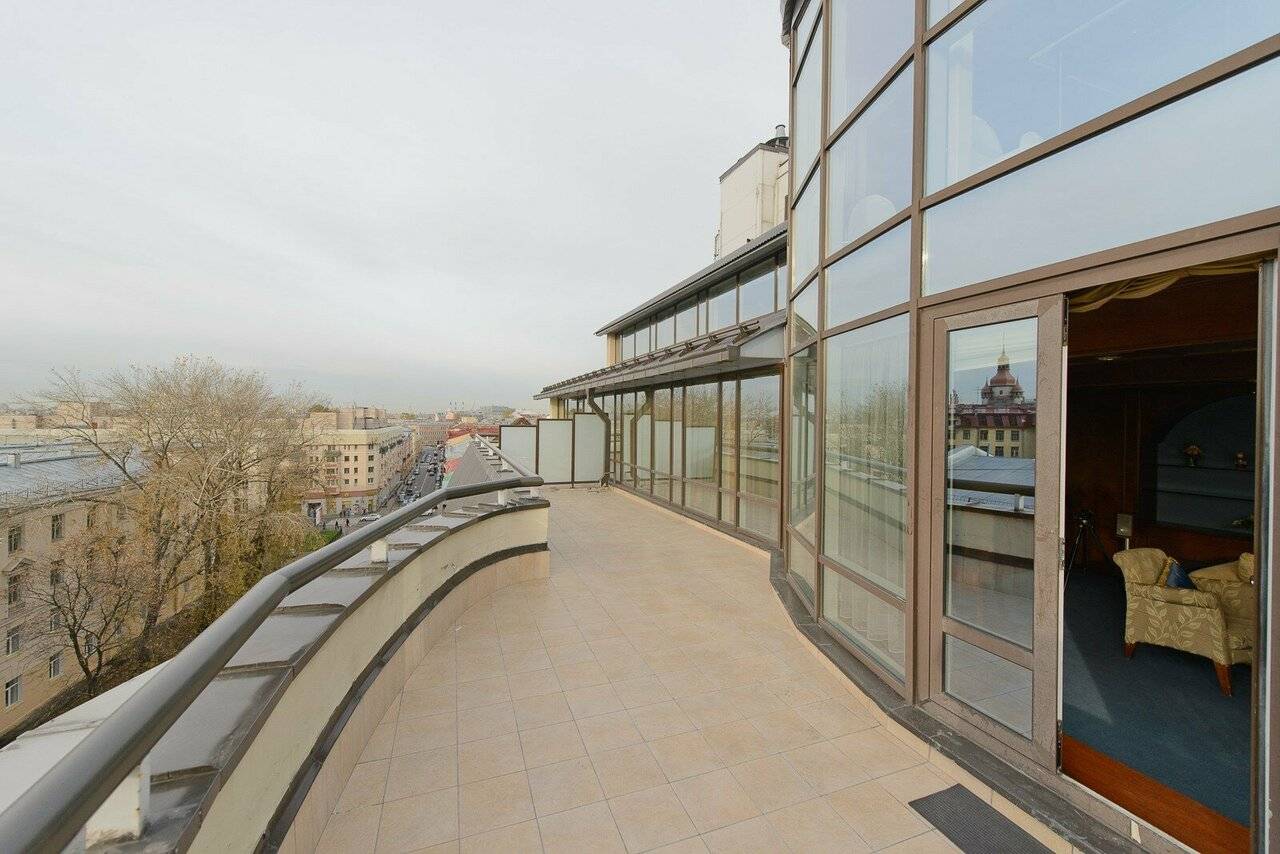 Фотографии номера Апартаменты «Римский-Корсаков» в Гостинице Амбассадор Санкт-Петербург